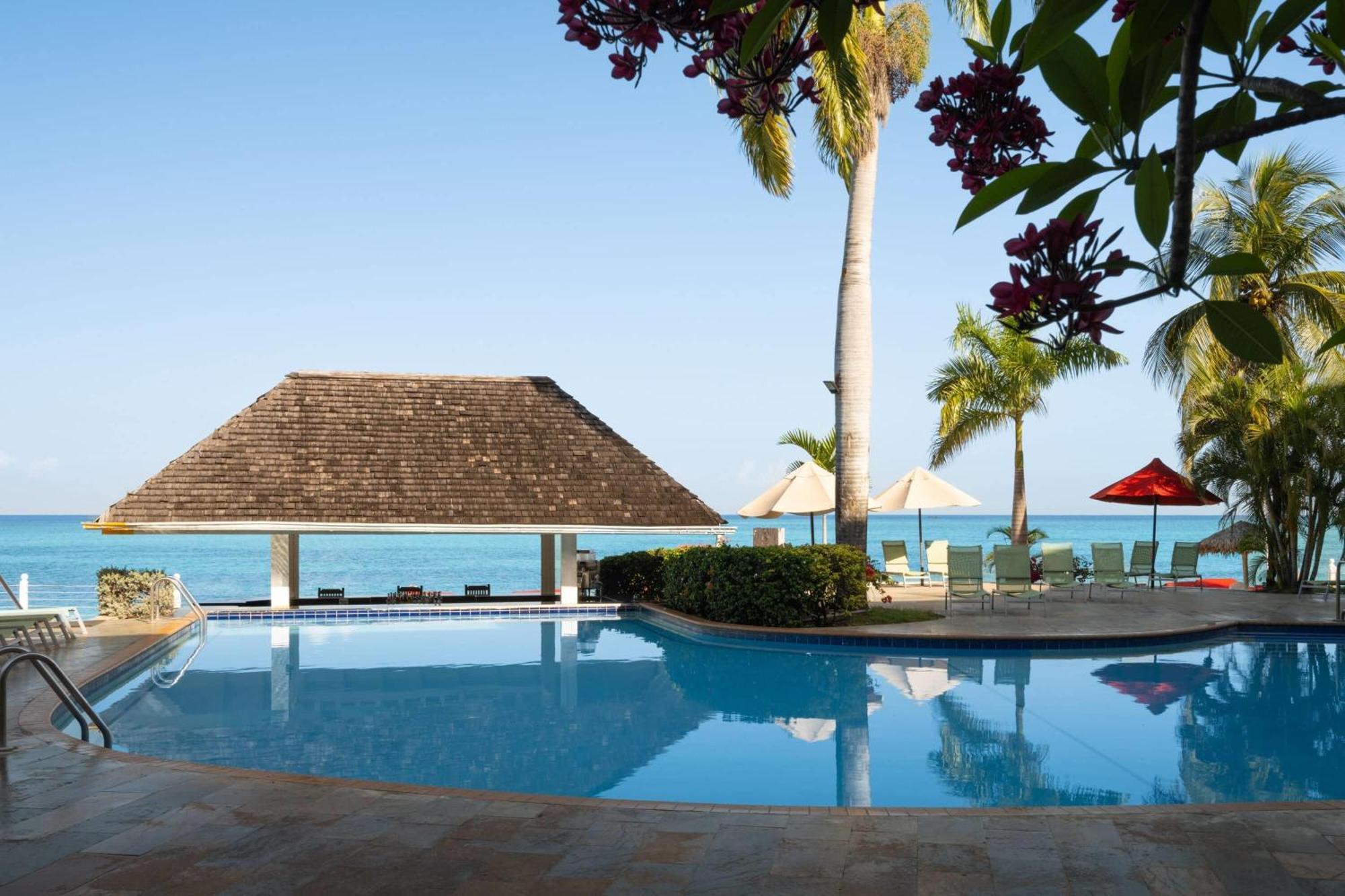 Royal Decameron Montego Beach Resort - ALL INCLUSIVE Montego Bay Exterior foto