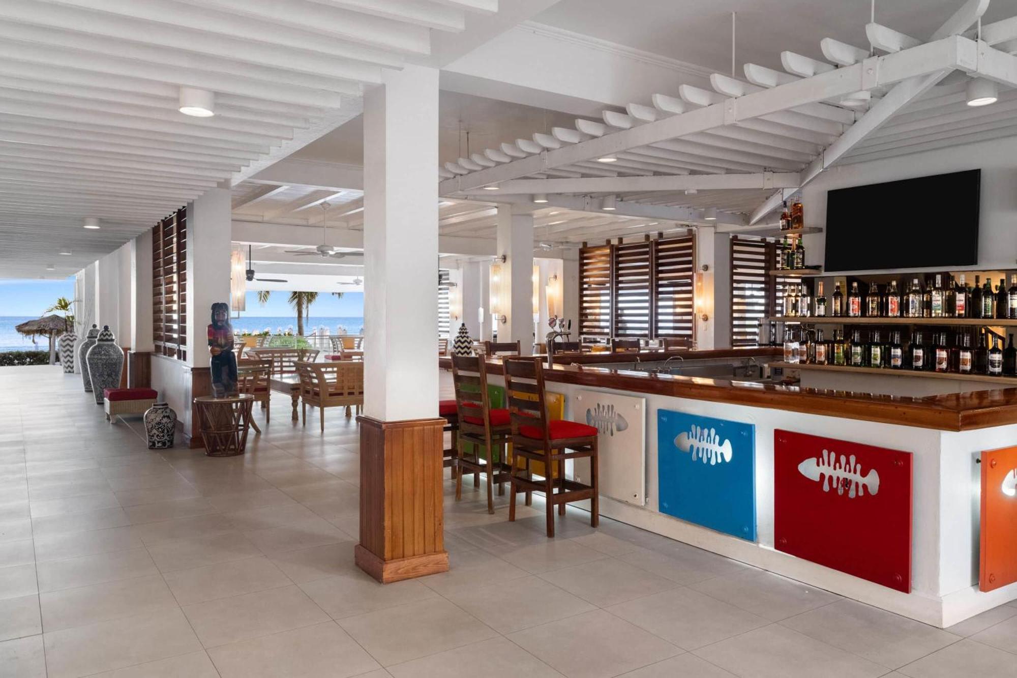 Royal Decameron Montego Beach Resort - ALL INCLUSIVE Montego Bay Exterior foto